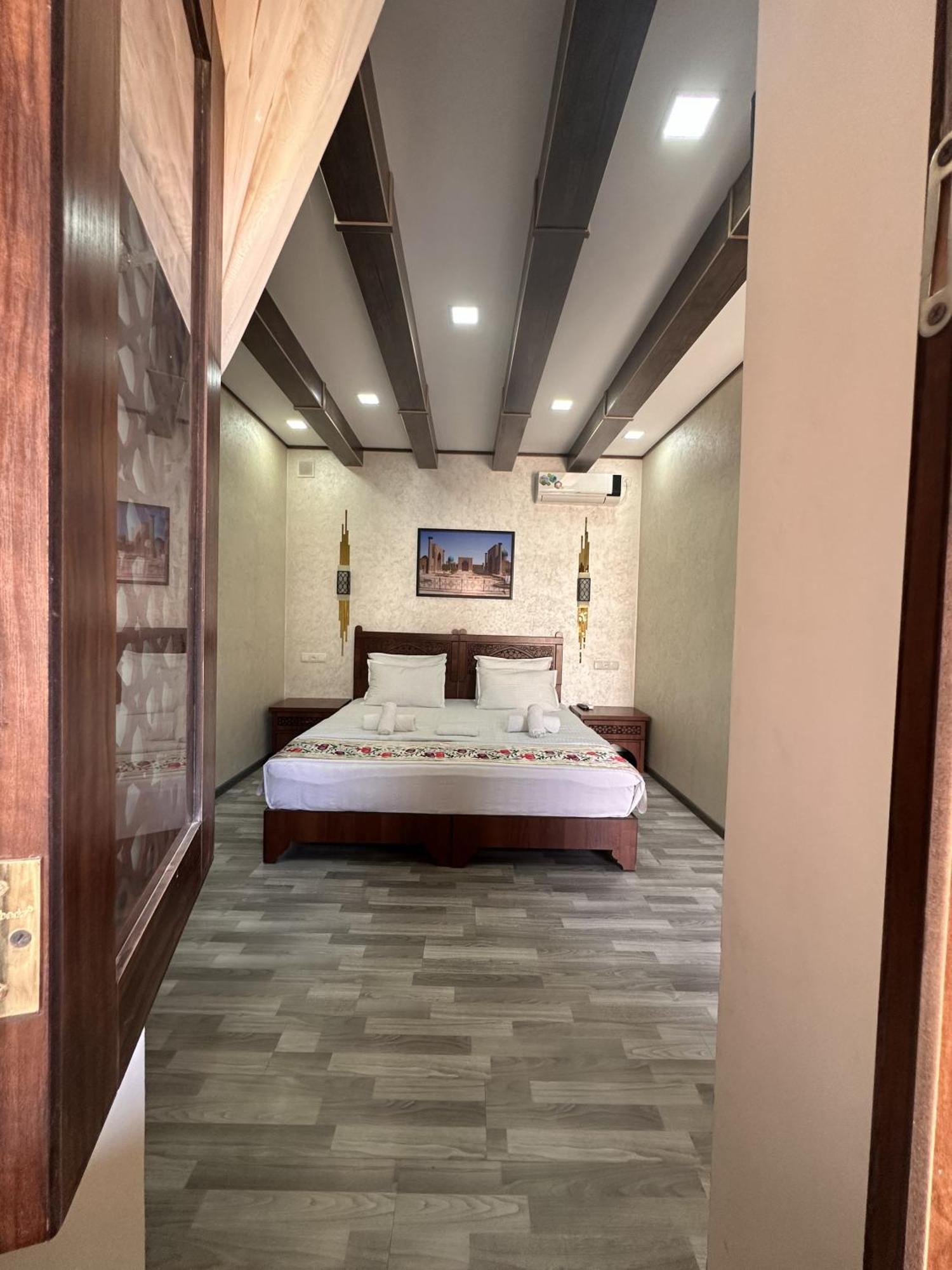 Ayub Boutique Hotel Бухара Екстериор снимка